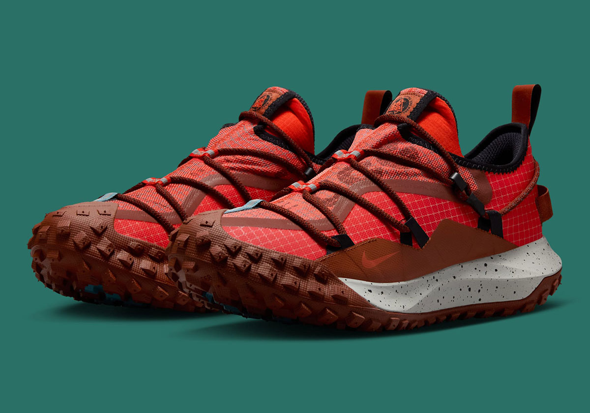 Nike ACG trae de vuelta las Mountain Fly Low en un vibrante rojo.