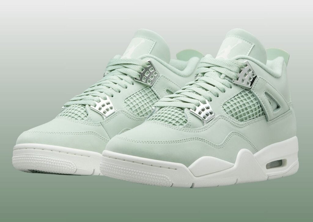 El lanzamiento de las Air Jordan 4 "Abundance" (Seafoam) es en marzo de 2025.