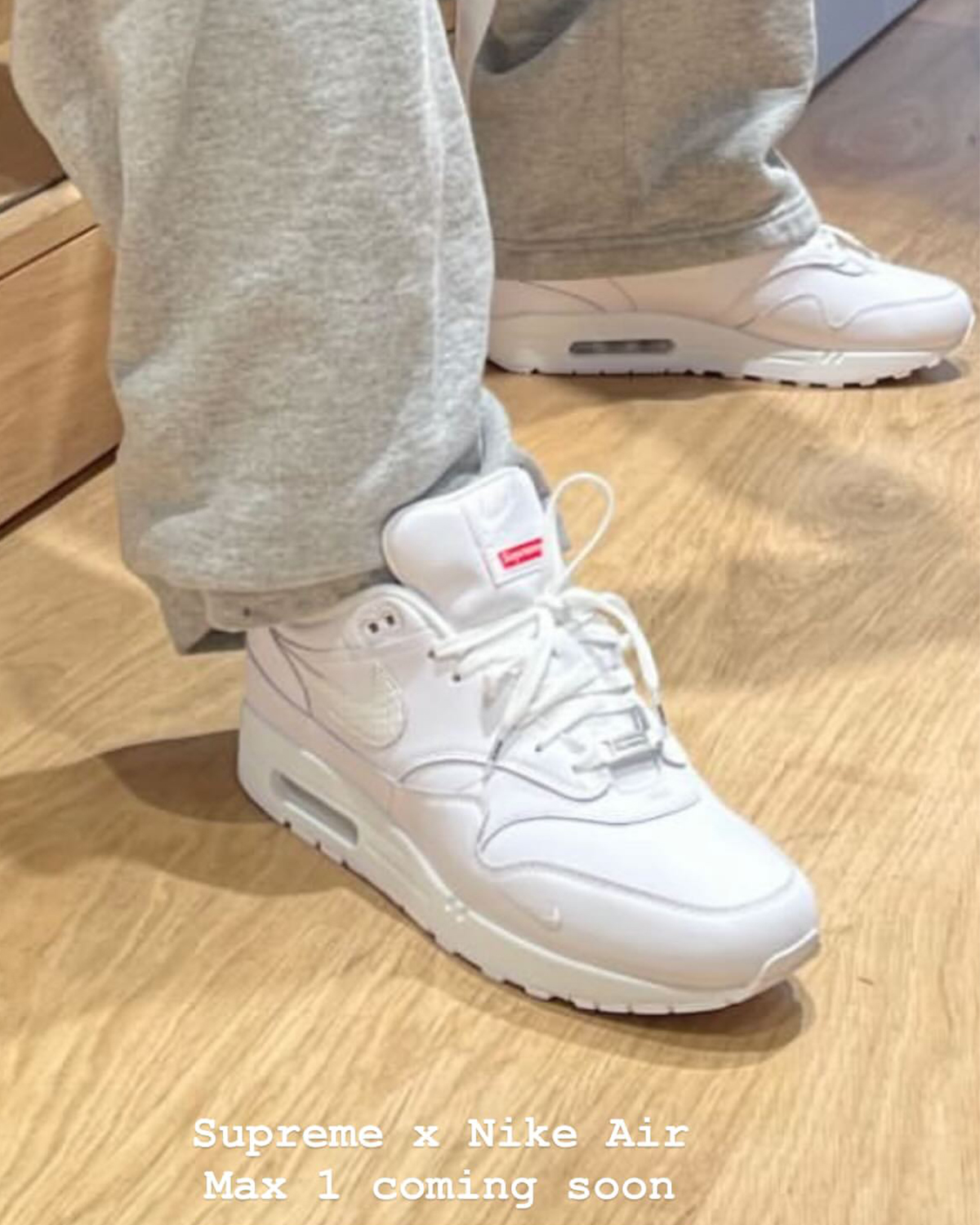 Primer vistazo a las Supreme x Nike Air Max 1 "White"